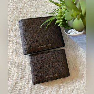 ✨🆕✨Brand New Michael Kors Billfold 3 in 1 Wallet